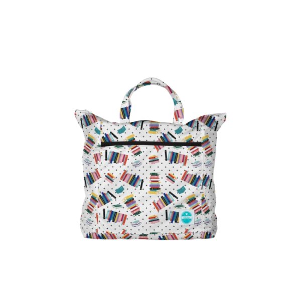 Luludew travel bag in the booked print
